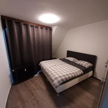 Wohlfuehl-wohnung 2 Apartment Bonn
